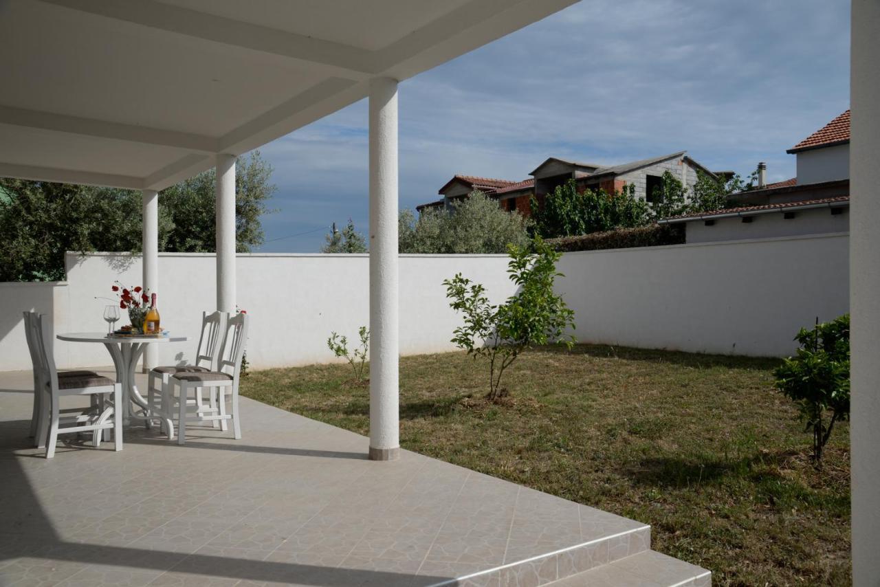 Casa Di Felicita Villa Biograd Na Moru Exterior foto